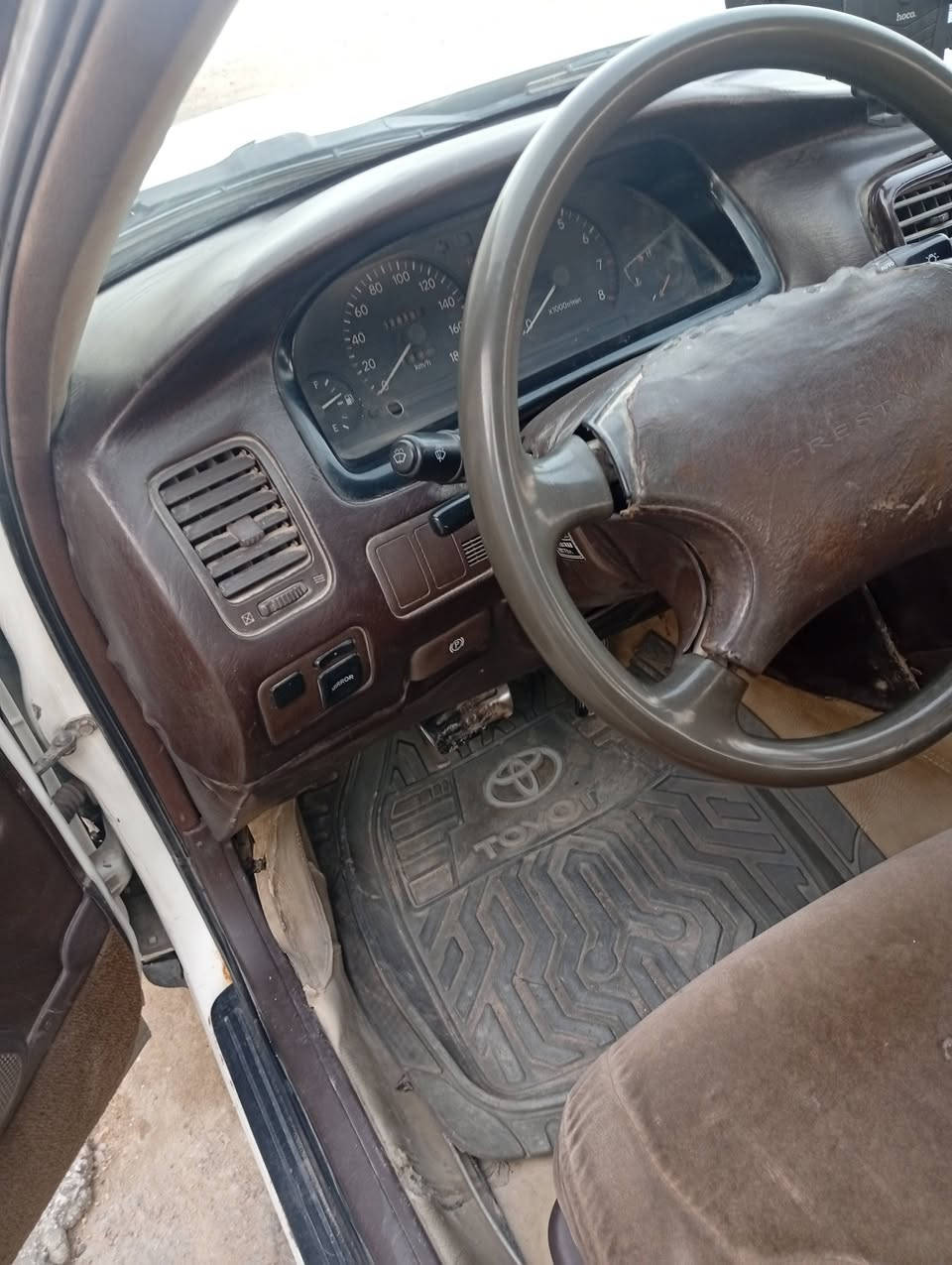 كرسته مديل 1993 رقم نجف تبريد شغال مكينه وكير جدد السعر 42 وبيها مجال ***********
