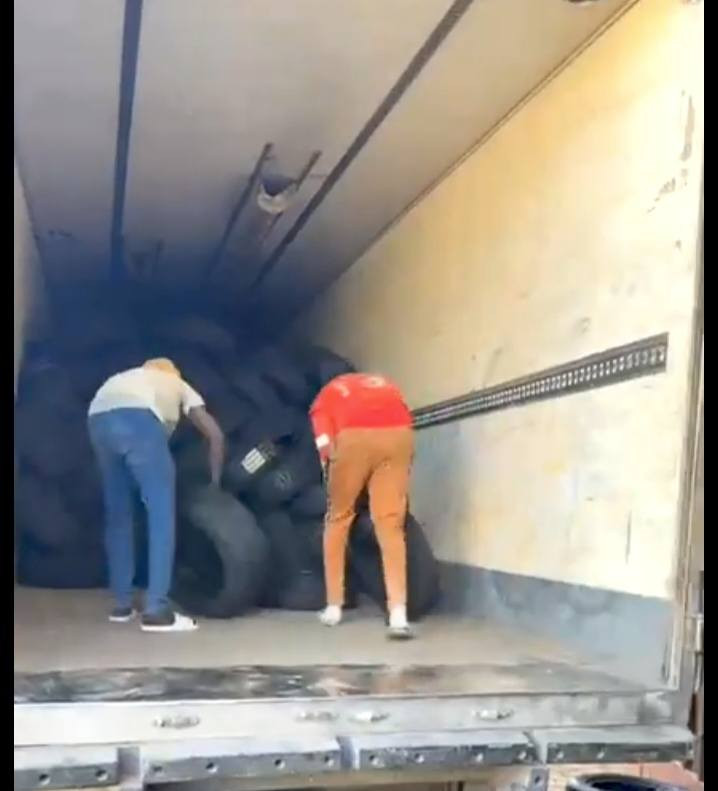 السلام عليكم تم وصول وجبة اطارات باله درجة أولى ياباني والماني جميع القياسات العنوان الدورة مدخل المهدية الثانية قرب محطة الدورة اللاستفسار الاتصال على الارقام
*********** ابراهيم 
*********** احمد
