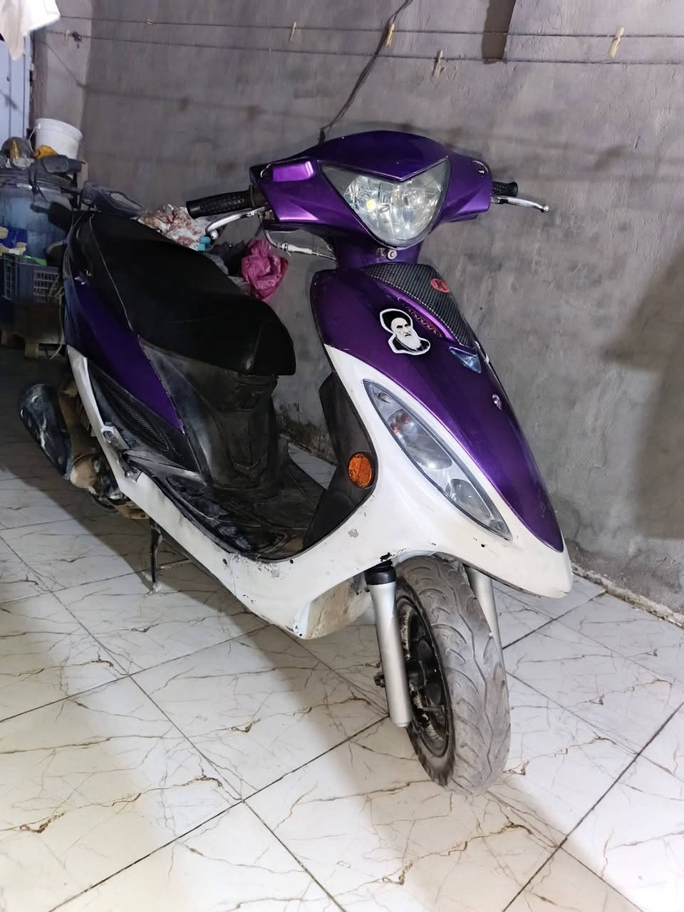 السلام عليكم
دراجه كامكو للبيع مكفوله اي خلل مابيه السعر 400 او بيه مجال قليل ما متواجد فيس الشراي يتصل 

*********** بي واتساب
