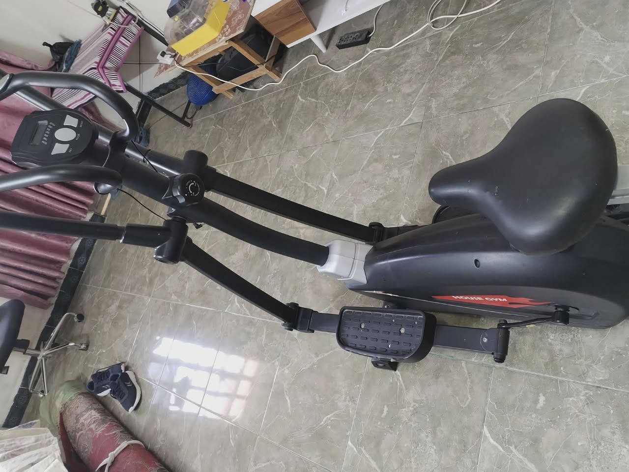 جهاز اوبيتكال مستعمل للبيع اخو الجديد من شركة House Gym استخدام قليل شاشة للمسافه والسرعه مجسرات النبض والسعرات الحرارية يتحمل وزن ١٢٠ كغم.. بسعر مناسب جدا الموقع بغداد _البياع


**إذا كنت صاحب هذا الإعلان وتريد حذفه لأي سبب، رجاءا أرسل رسالة إلى الدعم الفني**