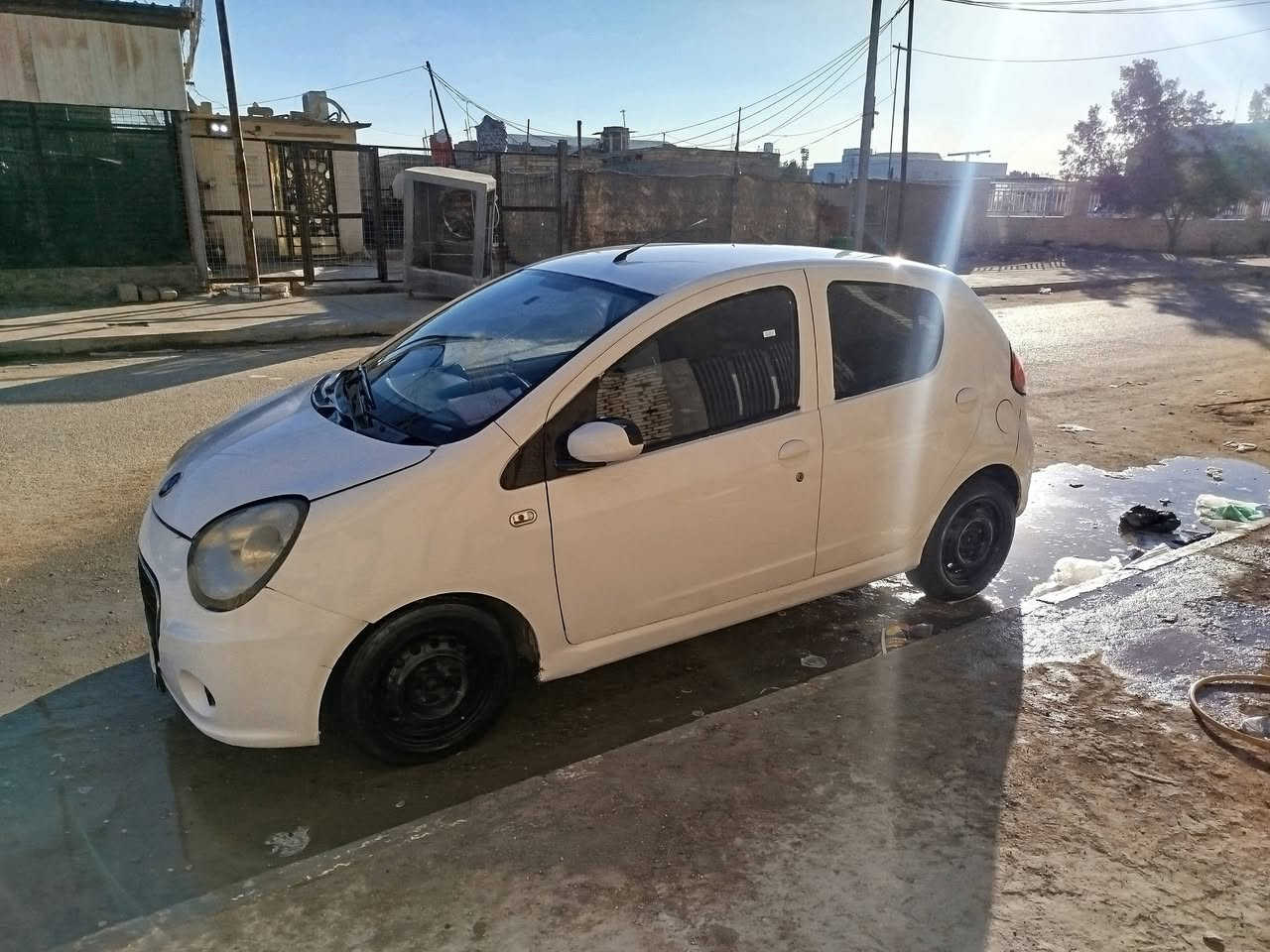 السلام عليكم
بانده ١٣  كفاله كير ومكينه شرط لفحص 
مصبوغه عام 
سياره عطلات ماكو سياره مال بيت معتنين بيها 
مكانها ناصريه سعر ٣٧ وبيها مجال 
للتواصل ***********
