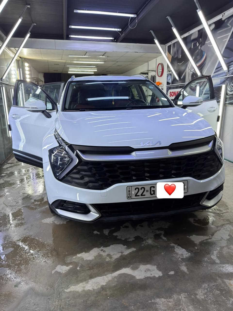 السلام عليكم 
سبورتج 2024 شركه Nim 
ماشيه 12 الف
كفاله عامه سياره عدى شخط بل باب 
رقم اربيل كير مكينه حداديه كله على وضع شركه 
عنوان : نجف 
السعر 224 مع المجال

***********
***********
