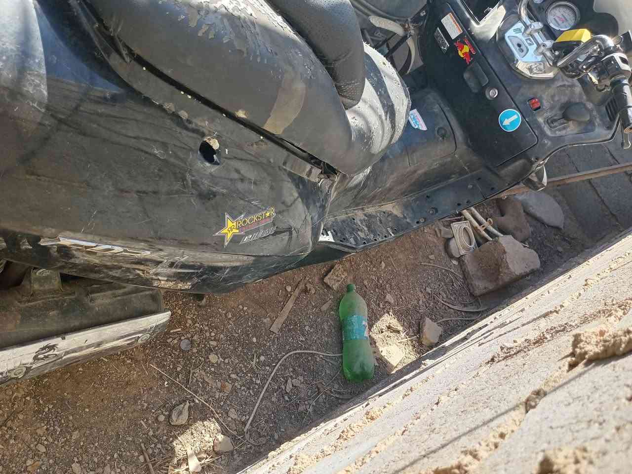 سلام عليكم عيوني دراجه فورزه 06 للبيع مدينه خير من لله كفاله وكهربائيات شغاله تكره سلف  رايدهه 550 وبيعه مجال *********** او***********
