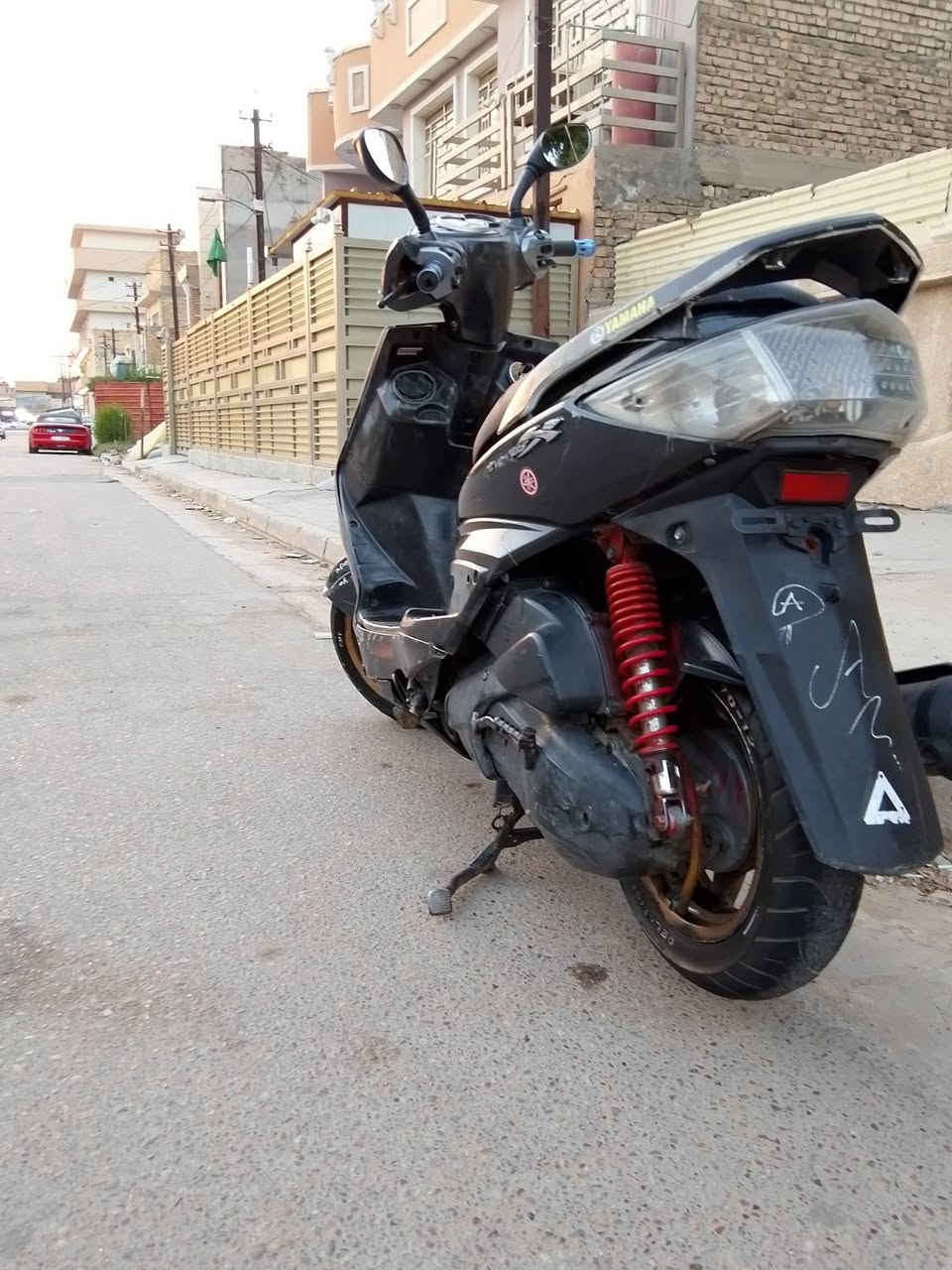 السلام عليكم ،
دراجة سكنس فحل كابريتر دراجة خير من الله كهربائيات كلها شغاله ، سلف وهندر شغالات 
 دراجة نكرة سلف من الصبح
 السعر 575وبيها مجال
العنوان/بغداد -مدينة الصدر الحبيبية
رقم الهاتف/ ***********
