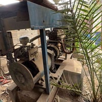 للبيع مولد محرك كيه شغال وعل قول السعر ٢١ ورقه 07706583491