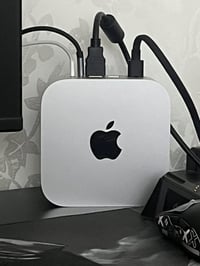 Mac mini  M4 -  256g الجهاز مفتوح فقط ، نظيف ١٠٠٪؜ ، كامل المحلقات داخ...