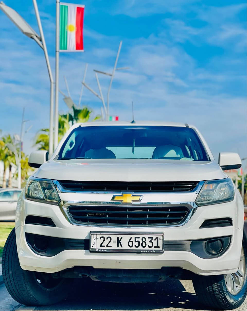 كوردي /عربي 
شوفرليت ترابلايزر ٢٠١٨ موصفات فولي خليجي بي ليدران سبوغو تعديل رقم وسه نه وي نوييه تا ٢٠٣٠
مواصفت
شه ش پستن ئيكو !
٧ نه فه ري ٣ ريز كشن
گير توماتيك ده بل اكسل 
تبريد مركزي
تحديد سرعه
سوكان فوليوم 
ئاوينه شه فتو كاربايي و ليد
هـوكي دواوه ي هه يه
حساسي دواوه 
كاميرا ي دواوه
شاشه گه وره بيلادي 
كار بلي اندرويد ايفون
جوارجام كاربايي ئوتويه
گيرمه كينه كاربايات ته قه وره قه هەمويي بەشه رت
 سعر ١٦٨$ مه جالي تيدا ييه
***********
***********
شوفرليت ترابلايزر ٢٠١٨ مواصفات فول خليجي بدون 
حوادس بدون تعديل رقم جديد سنويه جديد فحس و هذا جديد  
مواصفات فول 
٧ راكب 
ده بل اكسل يدوي 
سته سلندر
كير توماتيك +عادي 
تبريد مركزي
مريه كهربائية و شفت و ليد
تايرات جديد
بيها هـوك
حساس خلفي 
كاميرا خلفي
تحديد سرعه 
سوكان فوليوم 
شاشه كبير بيلادي
كاربلاي ايفون واندرويد
اربعا جام كهربايي و ئوتو 
سيرفيس كامل بدون اي نقس 
كير محرك كهربايي صدر كامل بشرت 
سعر ١٦٨$ بيها مجال
***********
***********
واتس اب فايبر موجود لل افتسفار أربيل, العراق
