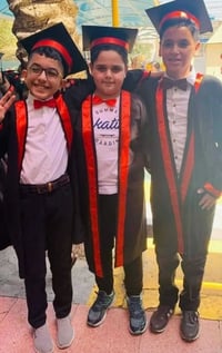 أزياء تخرج • سادس ابتدائي • رياض الأطفال