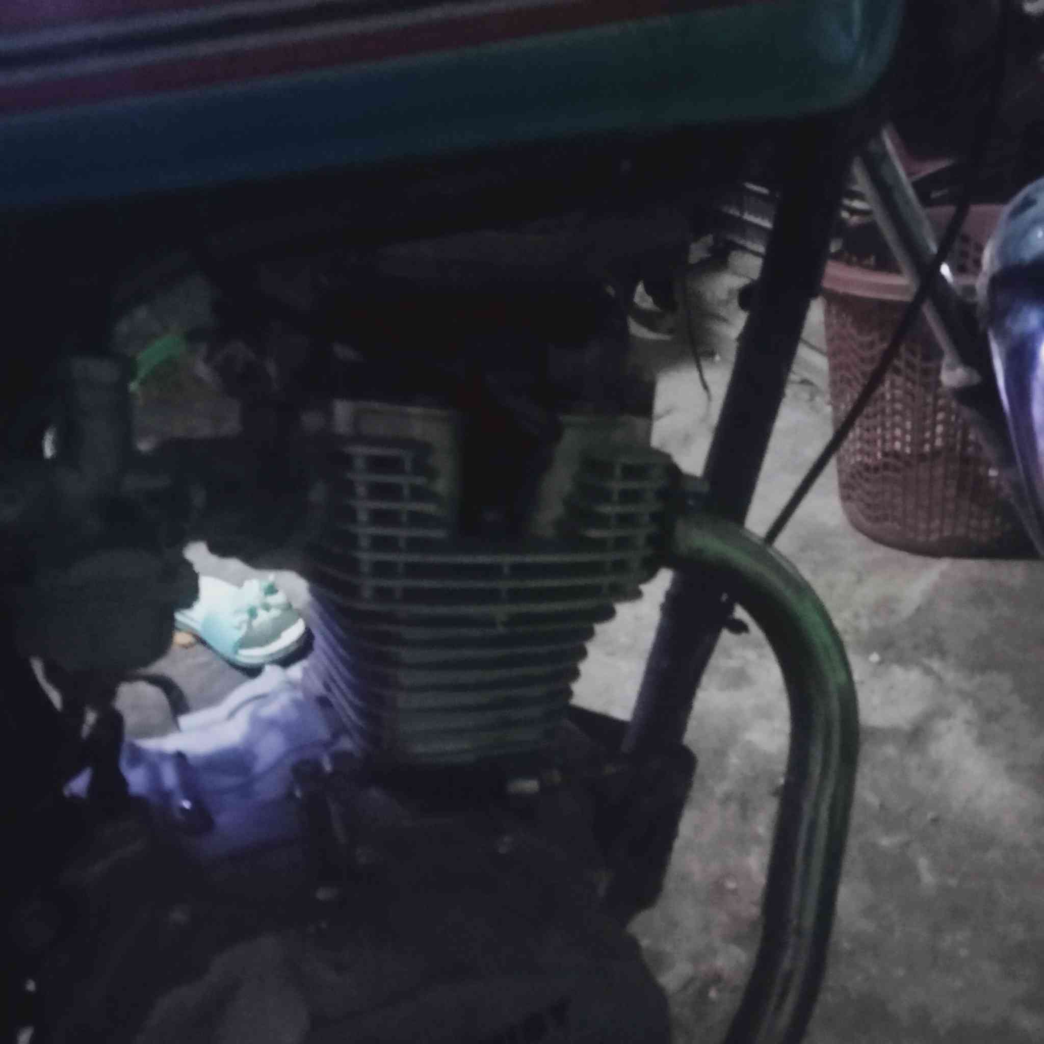 سلام عليكم عندي دراجة اربعه كير الدراجه نامه برو للبيع 300 وبيه مجال مكان الديوانية الرقم***********
