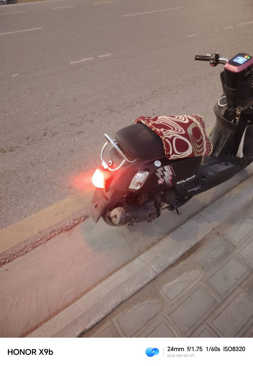 بوليس مسطره شهر من طالعه من المعرض دراج بعدهي جديده شوفت عيونكم رايده 900وبيها مجال متاوزي  رقمي ***********
