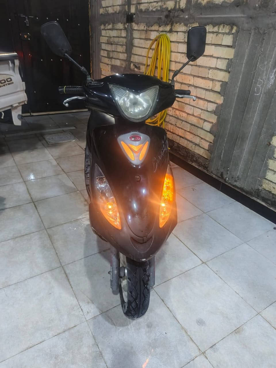 ​🏍️ دراجة كامكو جي فايف (Kamco G5) مميزة للبيع 🏍️
الموديل: 2009

​اللون: أسود ملكي فخم

​الحالة:  ونظيفة جداً (مكفولة، محرك ما مفتوح نهائياً، وعلى وضع بلادها) وجاهزة تماماً ومثل ما واضحة أمامكم بالصور.

​السعر: 750 ألف دينار (وبيها مجال بسيط للشراي الطيب)

​📍 العنوان والموقع

​النجف الأشرف - الحيدرية - عمود 591

​📞 للاستفسار والتواصل

​رقم الهاتف: ***********
#دراجات_العراق #دراجات_للبيع #كامكو_جي_فايف #كامكو_G5 #النجف_الأشرف #الحيدرية #سوق_الدراجات #دراجات_مستعملة #كامكو #بيع_وشراء_دراجات #دراجة_للبيع #النجف #سوق_الجمعة #دراجات_نظيفة

