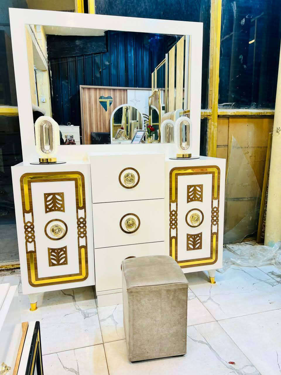 للبيع استفسار حجز ***********
