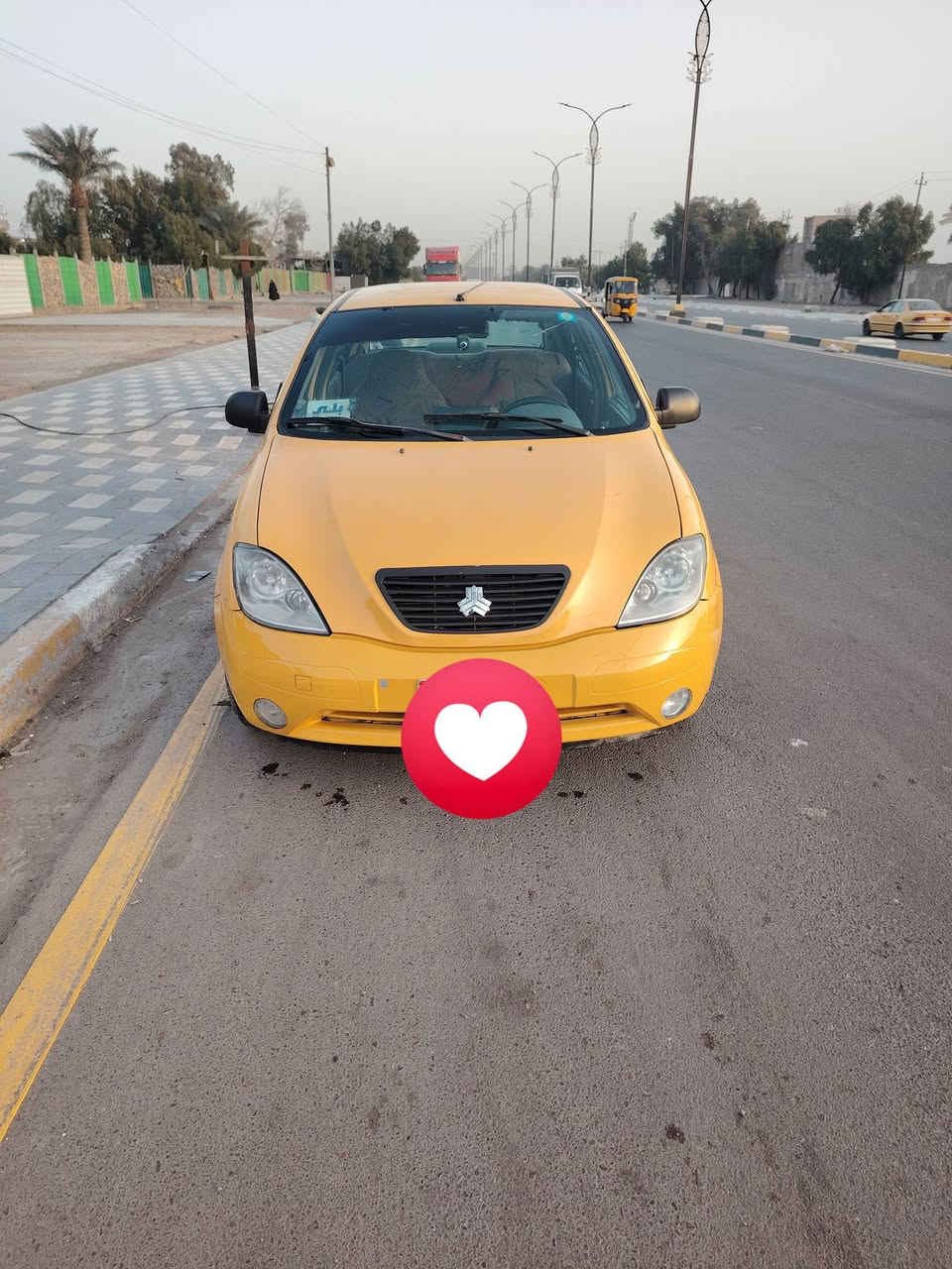 طيبه للبيع موديل 2015 سياره بيها باب السايق مبدل وباب ورا السايق مبدل والدوسه مبدله ومصبوغه صفحه كامله نواقص السياره بوبرنات وكهرباء التبريد تخم تاير جواها وشاشه تاب اصليه وداش كام وكامره داخل السياره سعرها 33ورقه العنوان بغداد التواصل ***********
