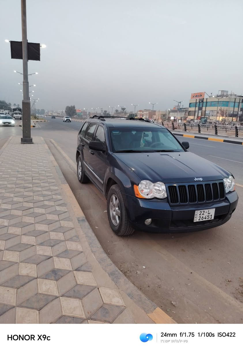 السلام عليكم...
جيب ٢٠١٠ للبيع

مكان السيارة بعقوبة
باب السائق مبدل مصبوغ
بدون ايرباگ
السعر ٩٧
وبي مجال للطيبين

***********
