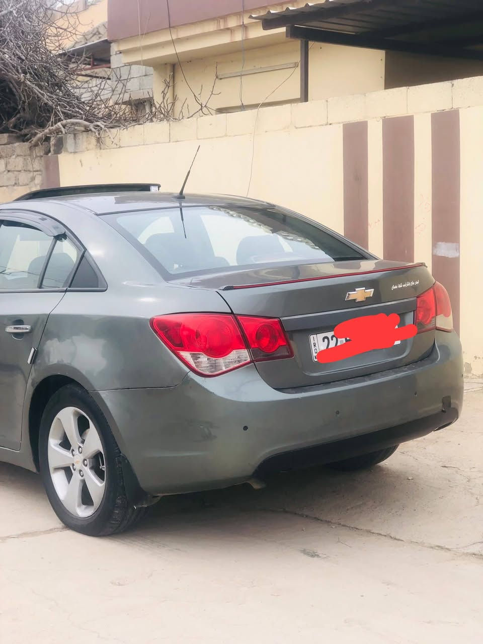 كروز ٢٠١٠ خليجي فول مواصفات مصبوغة حزام 
مكينة والكير شرط كهربئيات كلها شغالة ما بيها نقص 
رقم جديد بأسمي شرط التحويل أو وكالة 
سعرها ٦٥ وبيها مجال 
مكانها بالموصل الجانب الأيمن وادي حجر 
أقساط مابيع والشراي يجي يشوفها ما تعامل بالتلفون
***********
***********
