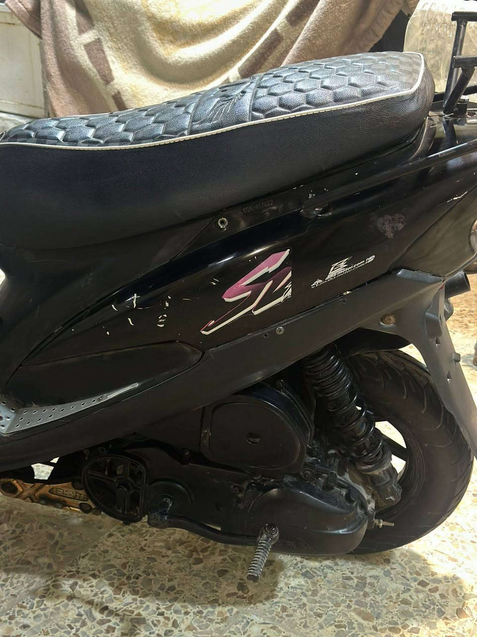 للبيع *********** ديوانيه شارع الثورة
