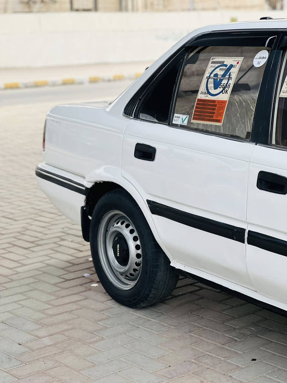 السلام عليكم
للبيع 
تويوتا كورلا
موديل 91
رقم كركوك دولي مشروع وطني سنويه لل28بسمي 
مصبوغه حزام 
كير اوتو 
كير ومحرك شرط 
صدر جديد 
ويل بلادي 
تايرات جدد 
كهربايات كلها شغاله 
سياره جديده 
السعر 48وبيها مجال 
السياره احلا من الصور مكان صلاح الدين تكريت 
الاستفسار النتصال على الرقم 
***********
