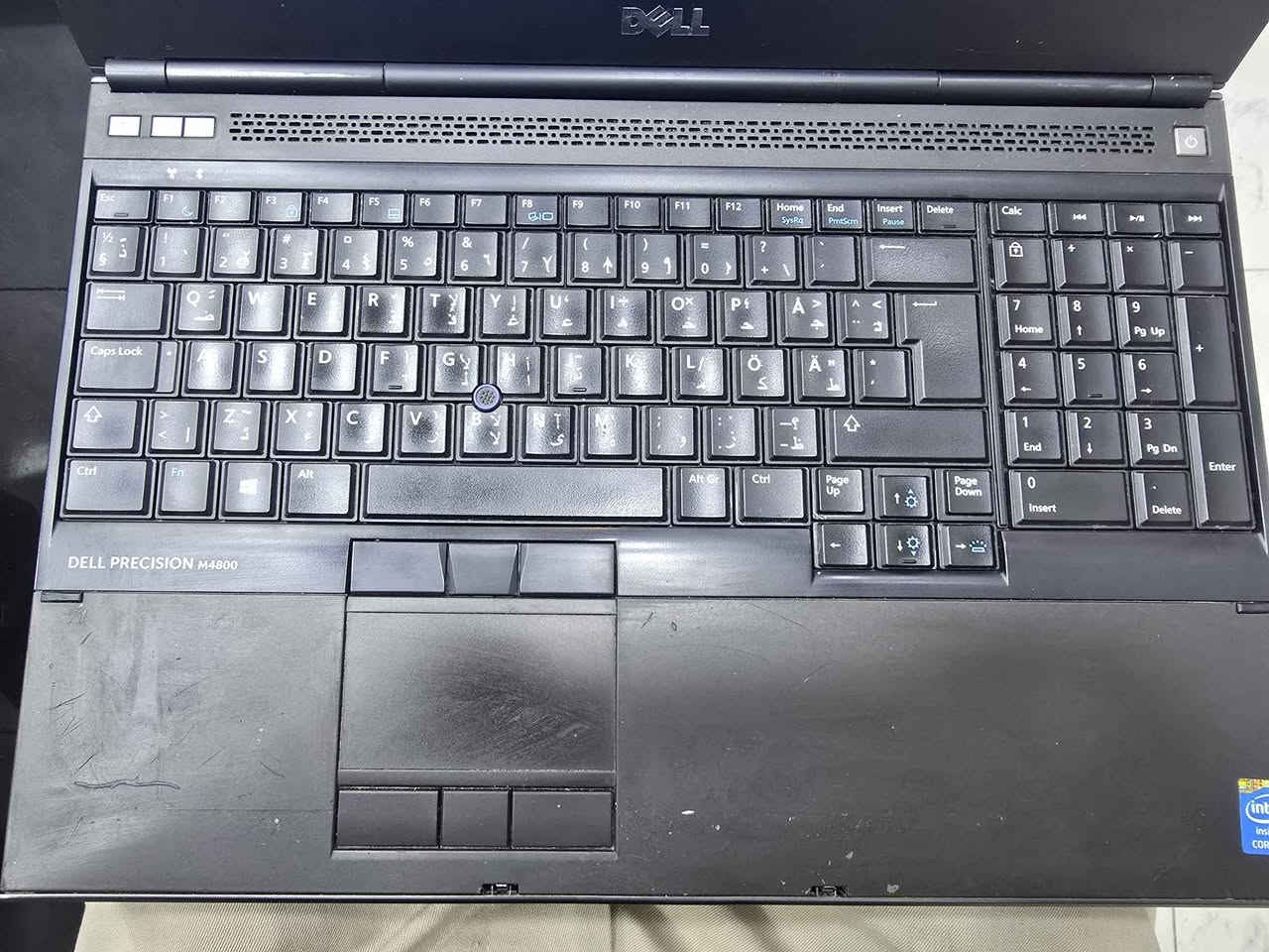 اسم الجهاز: DESKTOP-NE21EN1 (موديل Precision M4800).
المعالج (Processor): Intel(R) Core(TM) i7-4800MQ CPU @ 2.70GHz
.الذاكرة العشوائية (RAM): 8.00 جيجابايت.
الهارد 512 HHD 
كرت شاشه داخلي 2 و خارجي 2 الكلي 4ك 
بطاريه تعبانه بل استخدام تمشي ربع ساعة و اذا بس شغال ساعه 
ب 200 الف وبيها مجال كربلاء المقدسه كربلاء, العراق


**إذا كنت صاحب هذا الإعلان وتريد حذفه لأي سبب، رجاءا أرسل رسالة إلى الدعم الفني**