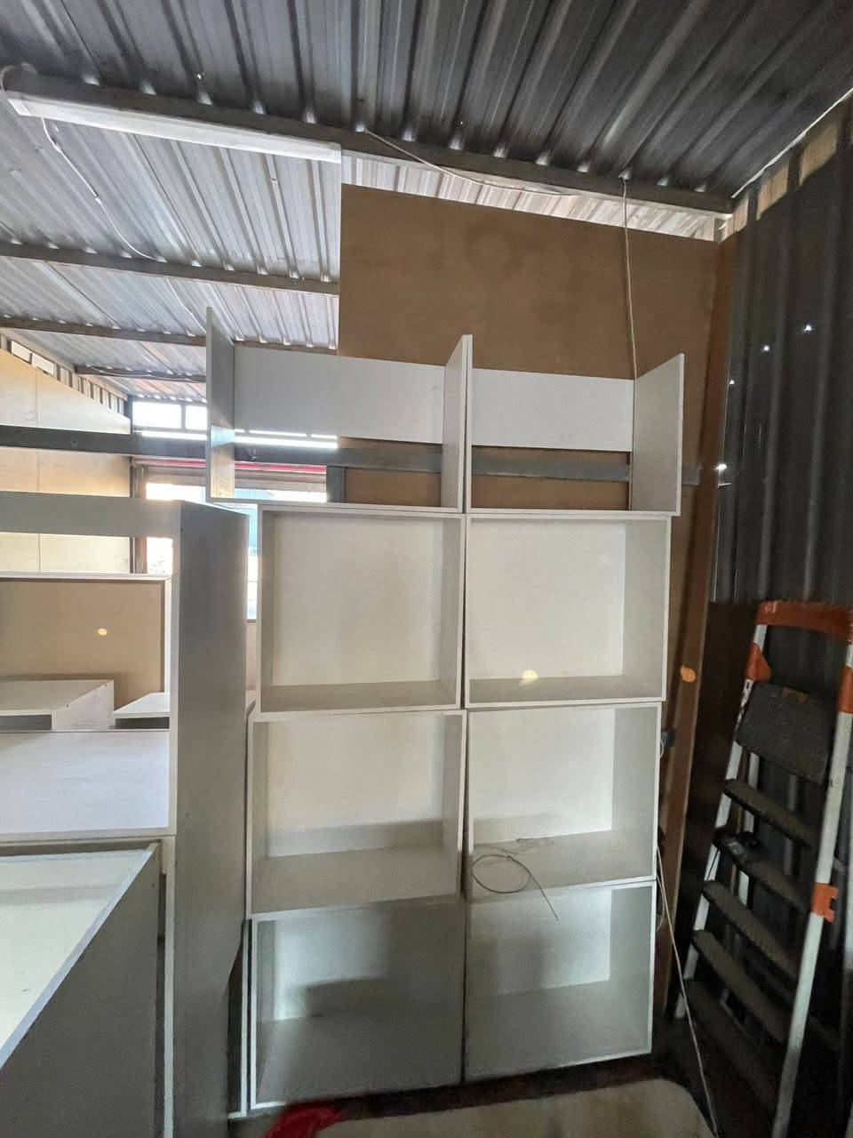 السلام عليكم الى اصحاب المعامل والمعارض والشركات
عمل كابينات مطابخ mdf وفوم وبلايوود 
لوح تركي 18 ملم [صيني ايراني ما اشتغل]
ثقيل وظهر 5 ملم وجهين
تجهيز مطابخ تركية واسبانية وايطالية
عمل فاترينات للصيدليات والكوزمتك 
عمل كناتير وغرف نوم  
بأسعار مناسبة وتجهيز بفتره قياسية
نضافة ودقة
يتوفر خدمة توصيل لجميع محافظات العراق🇮🇶
للأستفسار المراسلة او الاتصال 
العمل بالنقد فقط
***********✅
