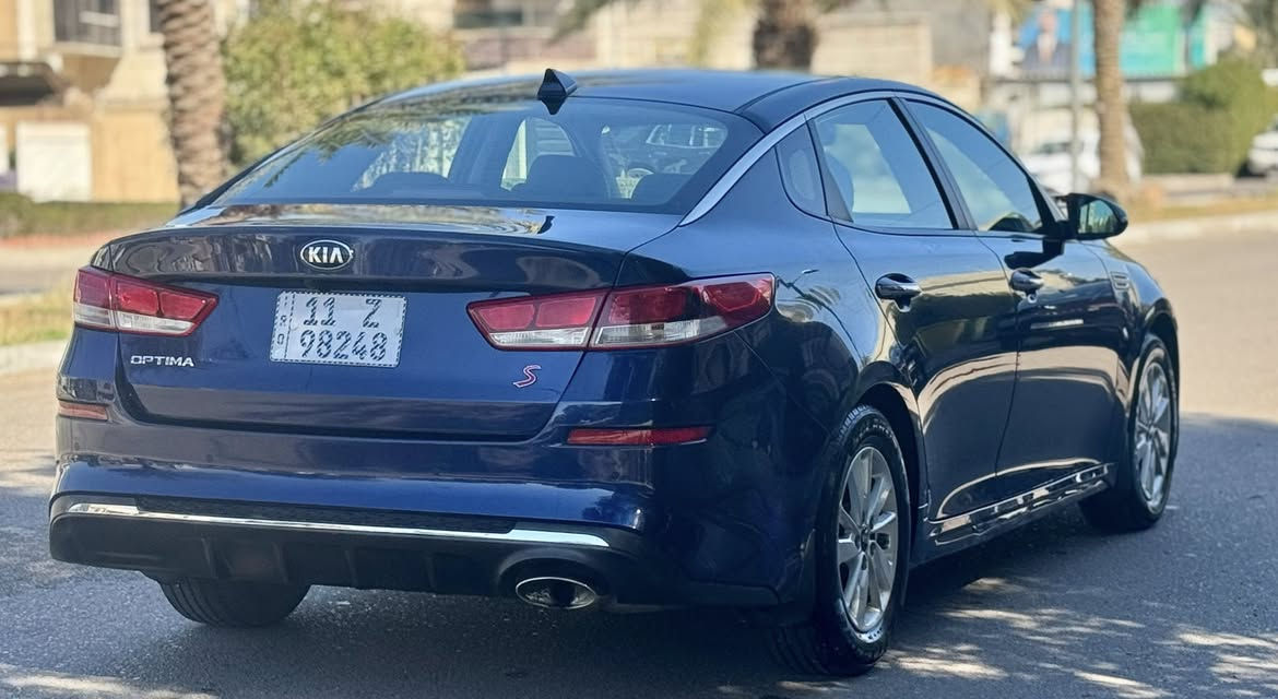 السلام عليكم
كيا اوبتيما 2019 
مواصفات تحديد مسار 
درايف مود 
نقطه عمياء 
فول تحكم ستيرن 
شاشة كبيره + كامره دواره 
ماشية 84 ml 
حادثها جاملغ وبنيد بدون دواخل 
ومنزل صور الحادث داخل المنشور 
السعر / 128
العنوان / السيديه 
للأستفسار / ***********
