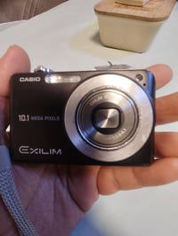 كاميرا • إلكترونيات