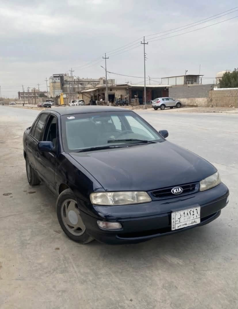 لسلام عليكم خواتي عندي سيفيه للبيع ع 1995  بغداد سياره جاهزه من كل شيء تدفه وتبريد ثلج مكينة قير حاوية تخم تاير سيارة جديدة مال جناي سنوية فعاله لل2027 داخل كله جديد العنوان واسط قضاء صويرة رقم الهاتف ***********
