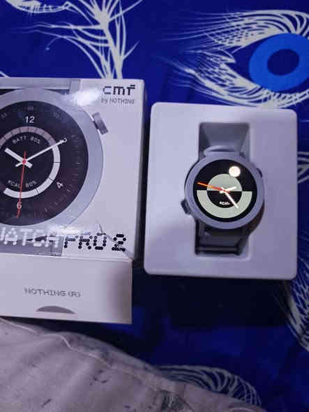 سلام عليكم Nothing Phone 3a Pro تفاصيل
ذكره 256+عشوائيه 12
 البطاريه 5000 
الكاميرا: خلفية ثلاثية 50+50+8 م.ب. / امامية 50 م.ب.
ساعه هديه 
 لون رصاصي 
السعر 650 
للعنوان البصره القبله حي القائم الرقم ***********
***********
