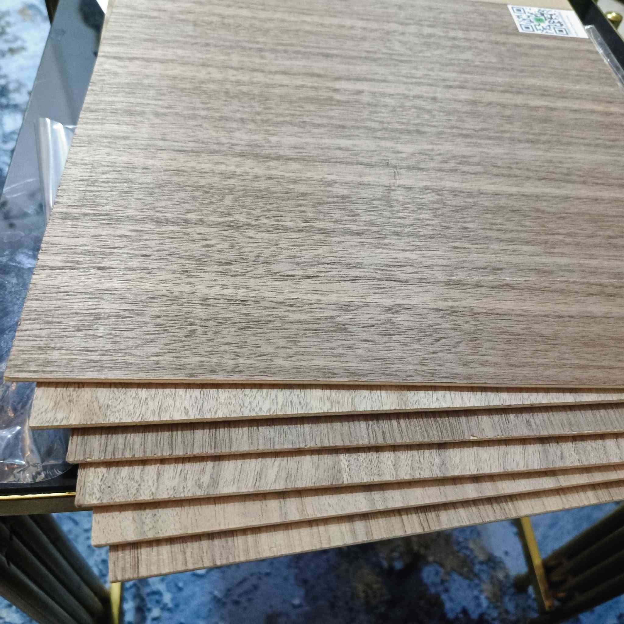 معاكس مربع قياس 30x30 سم  كل باكيت بي 6 قطع
موجود 10 باكيتات مسلفن ومغلف 
الي يفيده ينطي سعر / بغداد


**إذا كنت صاحب هذا الإعلان وتريد حذفه لأي سبب، رجاءا أرسل رسالة إلى الدعم الفني**