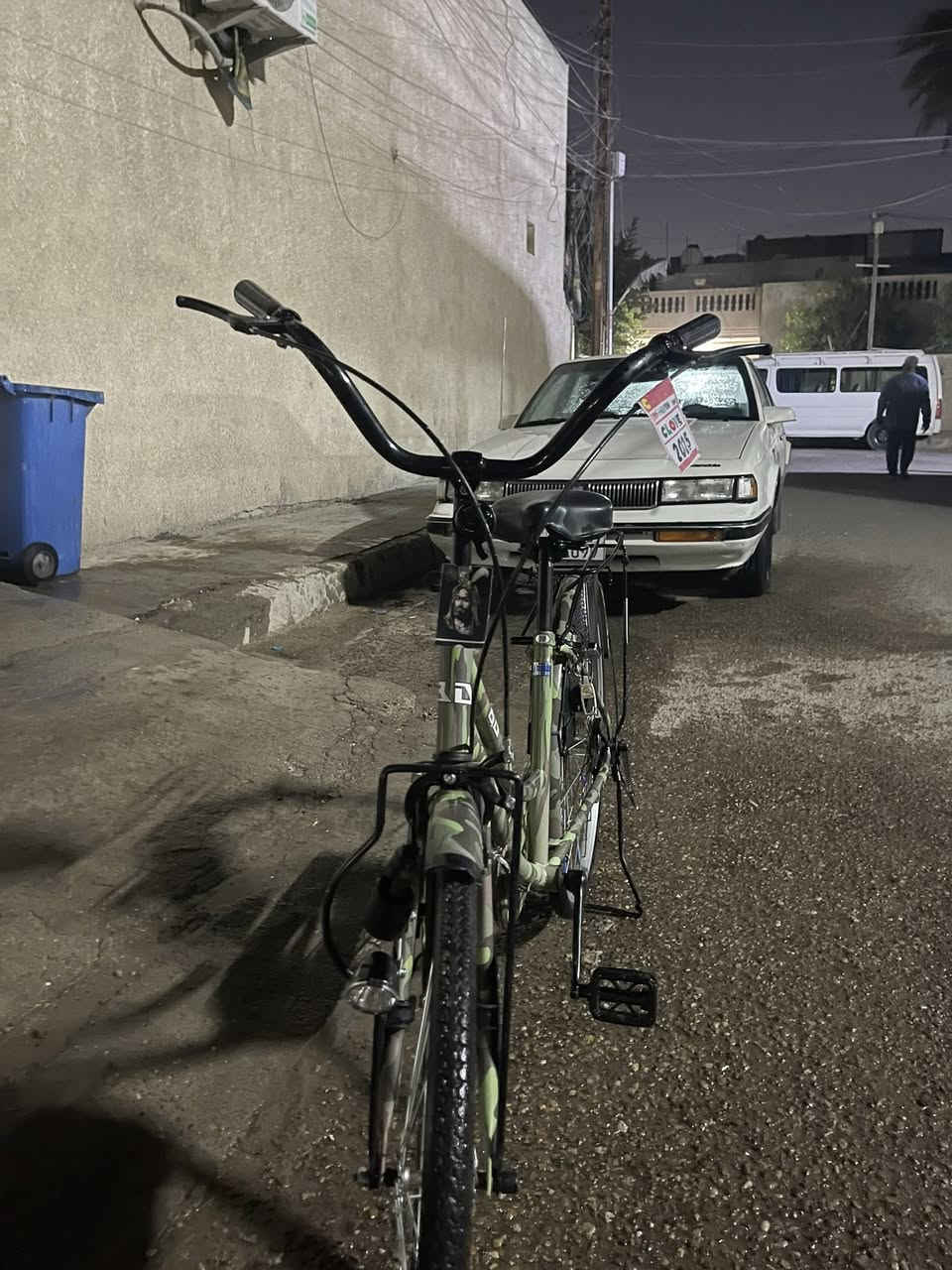 السلام عليكم بايسكل للبيع موشم بعدة لوك كلشي جديد بي بناتي حجم 26 السعر 180 وبي مجال للطيبين رقم *********** بغداد البياع 🔶
