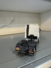 فولفو ٥٠٠ • شريكة WSI • ألماني