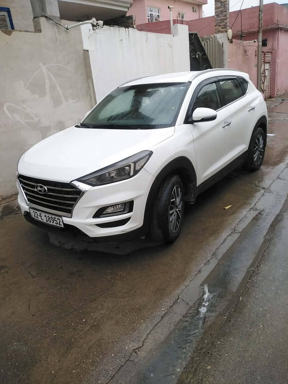 السلام عليكم
للبيع توسان 2020
لون ابيض ثلجي
سياره نضيفه "بمعنى الكلمه"
فول مواصفات
(( المواصفات اصلية ))
"بصمة تشغيل وبصمة ابواب
اشاير بالمري + مرى شفد
" حساسات امامي وخلفي اصلي
" كاميرا خلفية
"ثلاث وضعيات قيادة
"كروز سرعه
" شحن لاسلكي
AUX +بلوتوث "
"تحكمات صوتية
"كراسي 2 كهرباء
" تحكم ستيرن
" حساسات
" تبريد قطعتين
" لدات نهارية
" انارة ابواب ومري
ماشيه ٧٢
صبغ بنيد بدون ايربكات بدون دواخل اثر طخة خفيفة
وارد كوري
هندبريك ارضي
سعر ٢٠٠ بيها مجال
مكان السيارة موصل
رقم اربيل جديد تحويل وكاله

***********
