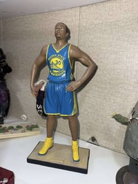 ٩ قطع • للبيع • يوصلن