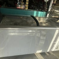 براد عدد 6+عارضات عدد 4 مستعمله للاستفسار اتصال عله الرقم ٠٧٧١٨٢٧٤٧٠٢ ...