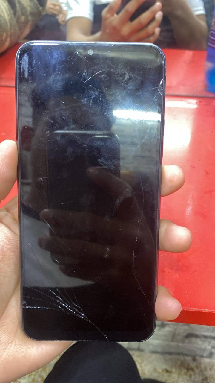 السلام عليكم جهاز للبيع فقط بس ضربه بل جام مائير


**إذا كنت صاحب هذا الإعلان وتريد حذفه لأي سبب، رجاءا أرسل رسالة إلى الدعم الفني**