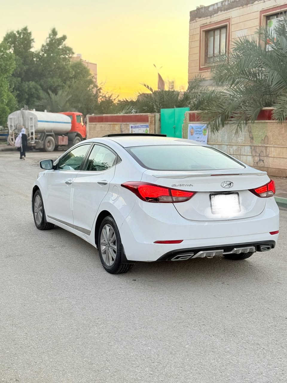 السلام عليكم هونداي لانتره 2014خليجي حره مداور ثاني يوم رقم مثنى فول 1/1مكفوله كفاله عامه بيه اشبر صبغ بل باب العبري فقط الباقي مكفول مكينه كير حداديه تخم تاير تبريد كله جاهزه ما ناقصه شي موصفات تحكم استيرن جهتين شاشه كامره ألد امامي خلفي حساس خلفي فتحه سقف مري شفط اشاير بل مري قطعتين تبريد سياره جديده بمعنى الكلمه سعر 122وبيه مجال بصيط لاستفسار ***********مكان السماوه المركز
