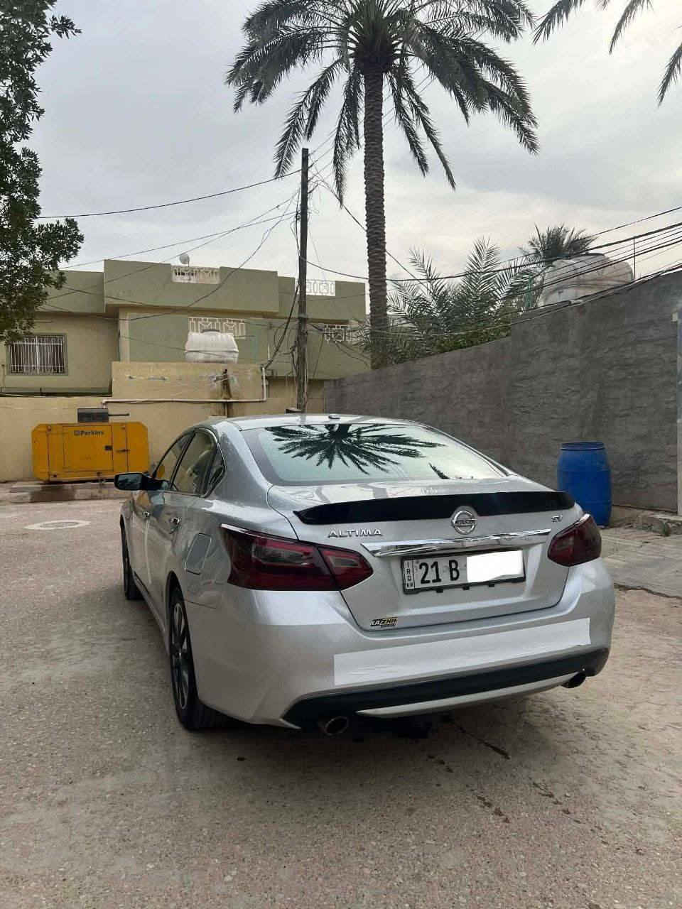 نيسان التيما 2016
محرك 2500 أربعة سلندر المرغوب
مكينة وكير وتبريد شرط
الفحص وين ما تريد
مواصفات S
كشن كهربائي
بصمة
أبواب بصمة
صندوق بصمة
تحديد سرعة
شاشة وكاميرا
ما بيها أي مصرف
ضررها جامرلغ وبونيد واكو دواخل تعديل 
سعرها 106   ابو ال دفتر مابيع اصعد فوك دفتر ونتفاهم 
 وبيها مجال للشراي
مكاني كركوك حي الواسطي كركوك, العراق


**إذا كنت صاحب هذا الإعلان وتريد حذفه لأي سبب، رجاءا أرسل رسالة إلى الدعم الفني**