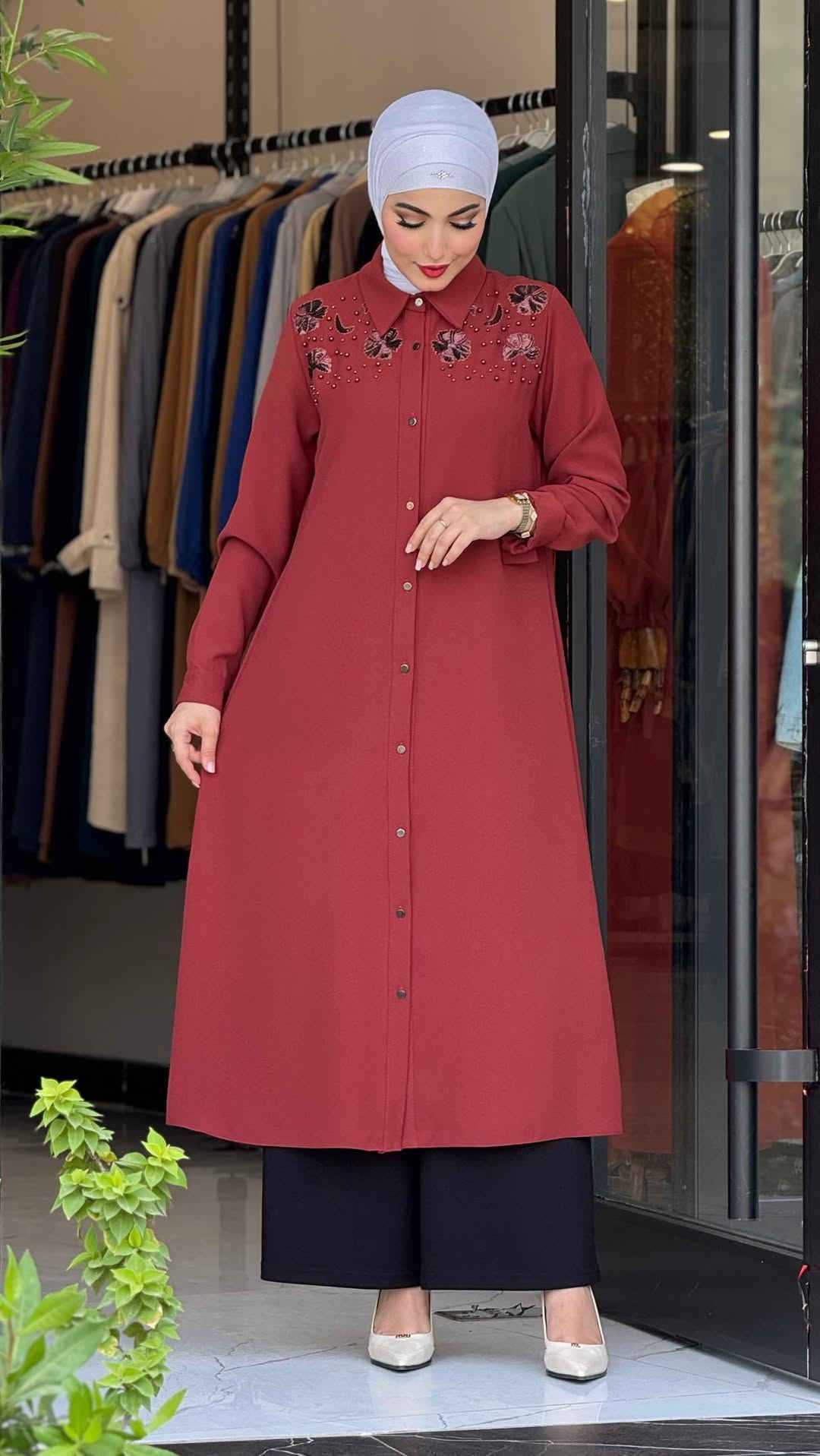 ⁨	( أزياء ياقوته ) الأناقه والتميز 
📍العنوان :
: بغداد العطيفيه تقاطع براثا 
يفتح البوتيك ساعه 11 ص _ 11 م 
كولكشن العيد 
تونك موديل جديد راقي
قياس , 42, 44, 46, 48, 50 , 52
طوله 120 cm
ماركه تركيه راقيه 
للحجز والاستفسار على الرقم ***********
#fypシ #fypage #اكسبلور⁩
