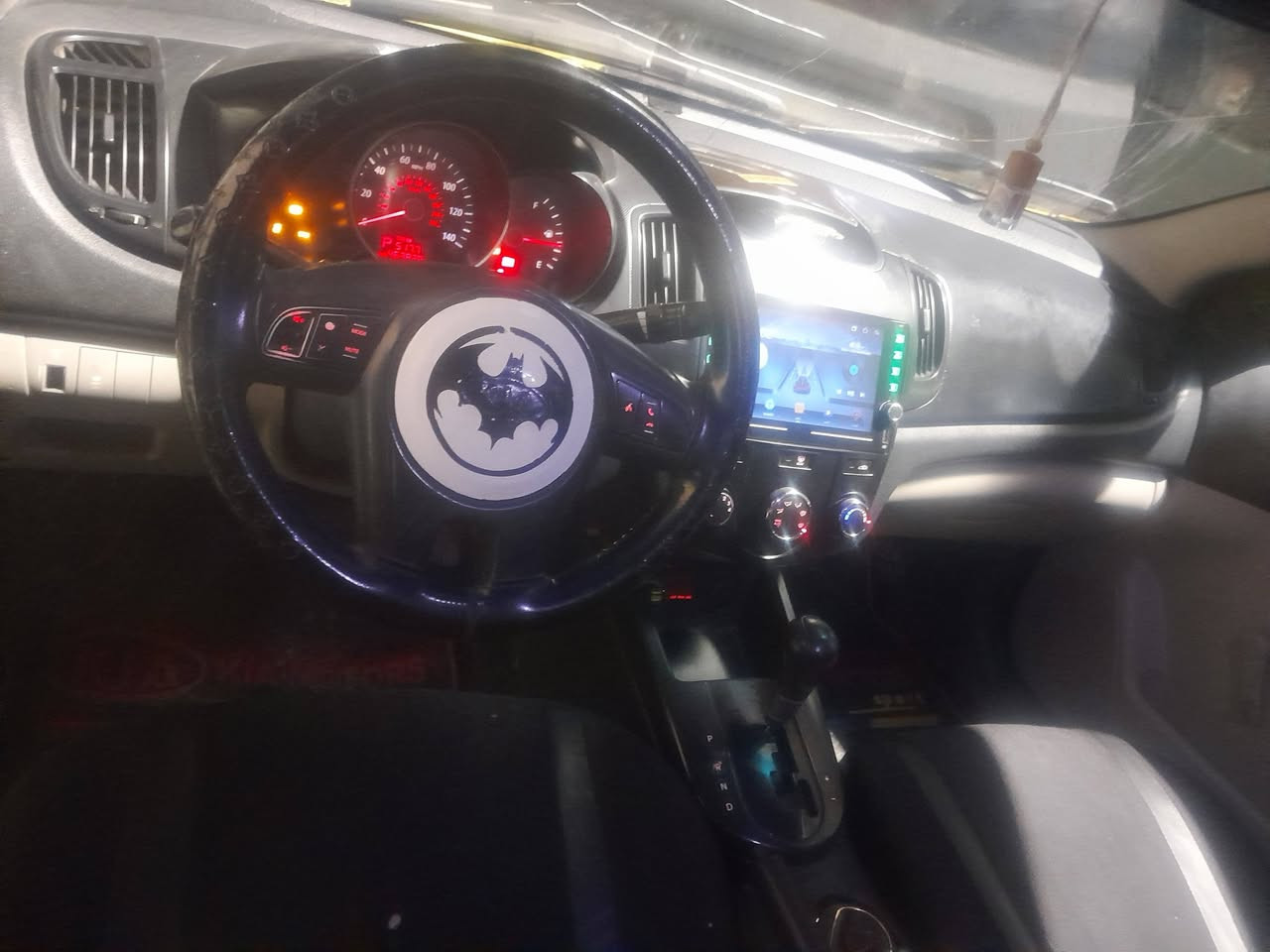 كيا فورتي 2010 رقم نينوى مسطره
ضرر قبق الصندوق تبديل الاصلي وتلقيطات تكسي 
محرك معمر جديد
كير شرط
طخم جديد 
كاربون بيها 
بطاريه جديده
تواير قبل شهر شادهن
هيئه وغرامات صفر
السعر ٨٥ وبيها مجال 
وترهم مراوس
***********
جاسم برجس الراشدي
