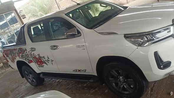 سلام عليكم 
بيك اب للبيع 
6 سلندر
موديل 2022
رقم بغداد 
فور ويل 
ساز 
تبريد كشنات 
شاحن لاسلكي 
حساس امامي وخلفي 
مكفولة كفاله عامه 
ماشيه 137الف
سياره جديده 
المكان الديوانية 
السعر 345
بيها مجال للشراي 
***********
