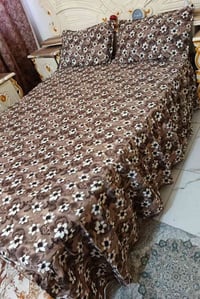 فرشات همايون • متوفر