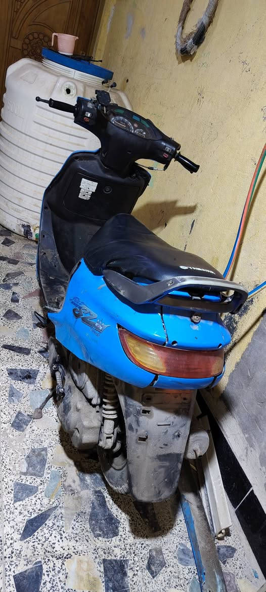 سلام عليكم شباب دراجه فراشه فحل ١٤٠ للبيع نضيفه ومرتبه كهربائيات كلها كامله سلف هندر  كلشي شغال ما ناقص الدراجه شي مكانها بصره ابو الخصيب اي استفسار هذا رقم تليفوني *********** واني بالخدمه
