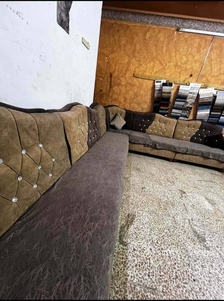 ديوان سبع امتار ونص عشر مقاعد ست قطع الاسفنج جيد جدا القماش نظيف ما بيه عيب مع غطاء للمقاعد السعر النهائي 180 مع التوصيل.. العنوان القادسية مقابل جامع علي بن أبي طالب قرب صالون بنت العز


**إذا كنت صاحب هذا الإعلان وتريد حذفه لأي سبب، رجاءا أرسل رسالة إلى الدعم الفني**