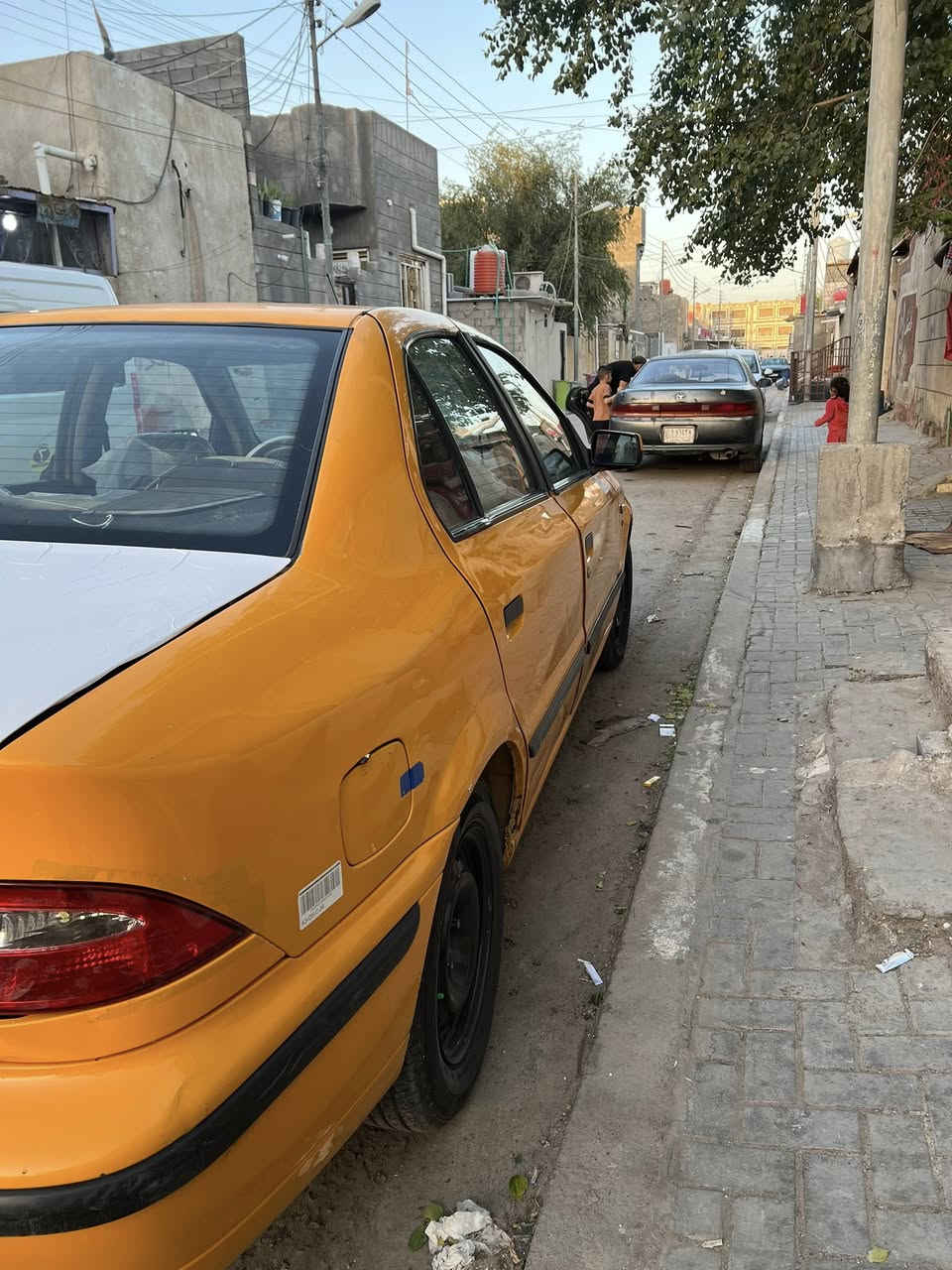 سلام عليكم سمند 17سارة كير مكينة حدادة كلة مكفول وتبريد مكفول هية وقرامة تحول صافي لسنوية صاقطة سيارة ضربتهة بل جاملغ ضربتهة زقيرة كلش بكاني البصرة حيانية السعر 45وبيهة محال ***********
