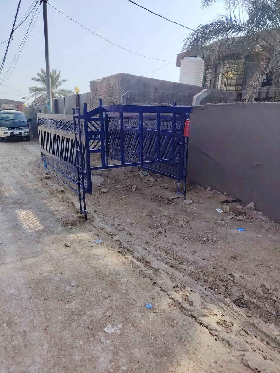 السلام عليكم 
محجر كيا فحل نظافة ٨٠ بالمية السعر ٤٠٠ الف وبيه مجال
عنوان بابل 
للاستفسار الاتصال على الرقم ***********
