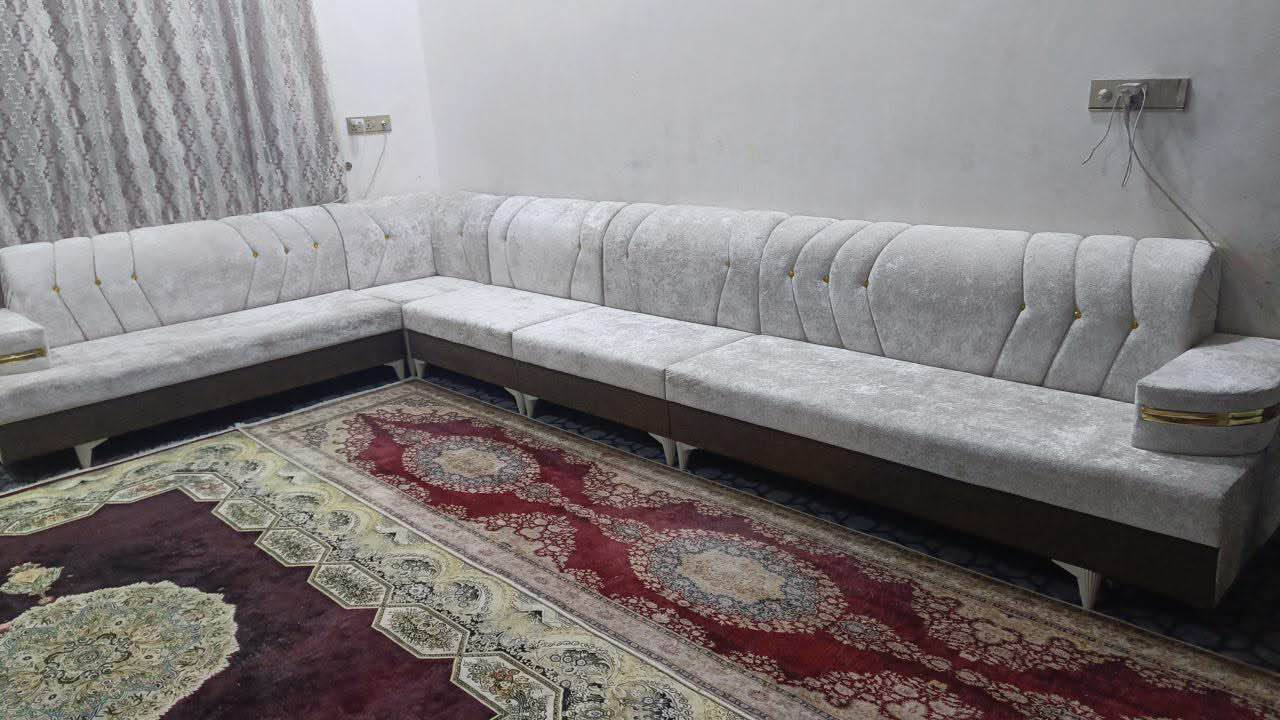 ديوان تسكام ١٠ مقاعد  جديد ٤٢٥ حله حي العسكري 
ألون ابيض ع رصاصي فاتح حلو حلة, بابل


**إذا كنت صاحب هذا الإعلان وتريد حذفه لأي سبب، رجاءا أرسل رسالة إلى الدعم الفني**