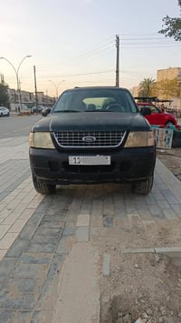 فورد اكسبلور 2004  بأسمي رقم انكليزي محرك بلادي لاصرف ولاتبخير السيارة...