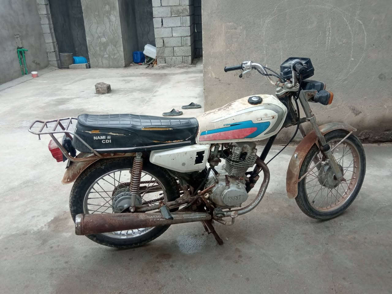 سلام عليكم دراجه ايراني نامه البيع السعر 400وبيها مجال دراجه توا جفتتها أوراقه ضايعه ومكفوله من السرقه***********
