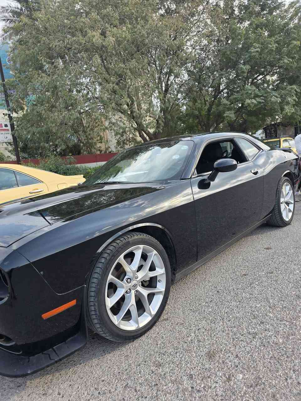 جالنجر جيتي موديل 2023
رقم كاتي يترقم سليمانية 
الضرر جاملغين امامية فقط بدون شاصي بدون بطانة بدون لغد والحادث بل منشور ايرباك استيرن و دشبول مرجعي سستم 
السعر 189 وبي مجال 
رقمي ***********
مكان السيارة ديالى خانقين
