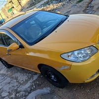 الانترا 2011 للبيع عدا طخة بالجملغ الخلفي سيارة حداديه جديدة مكينة وكي...