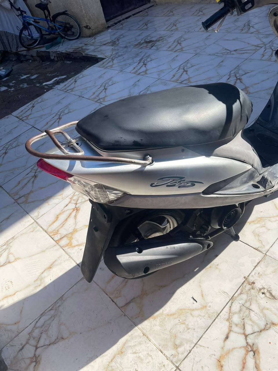 إسلا عليكم دراجه لبيع شلعه معدل درجه كل نقص مابيه 450بيه مجال مكاني بل شعله***********
